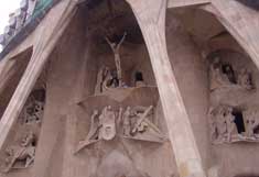 Principali gruppi scultorei della Sagrada Familia lato Passione: